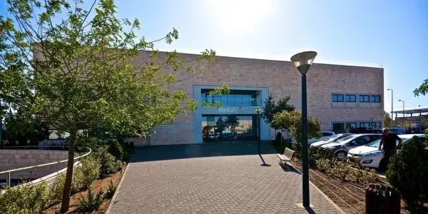 מפעלים, תמונה 4