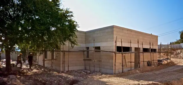 מבני ציבור, תמונה 2