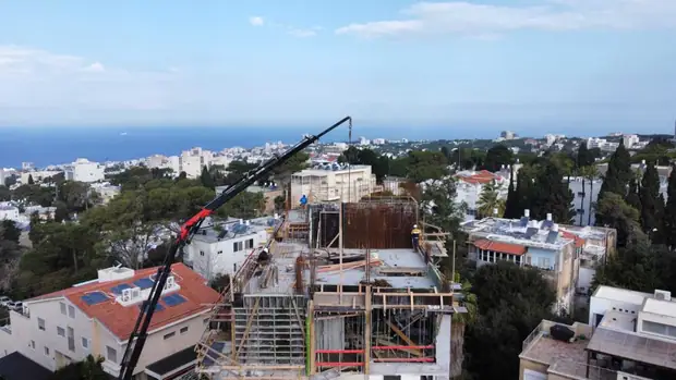 התור 6, תמונה 23